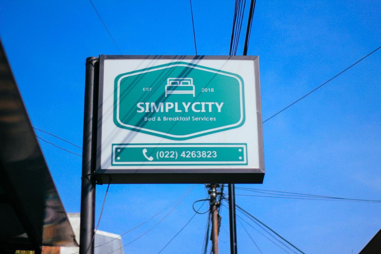 Simplycity Hostel Syariah Bandung Kültér fotó