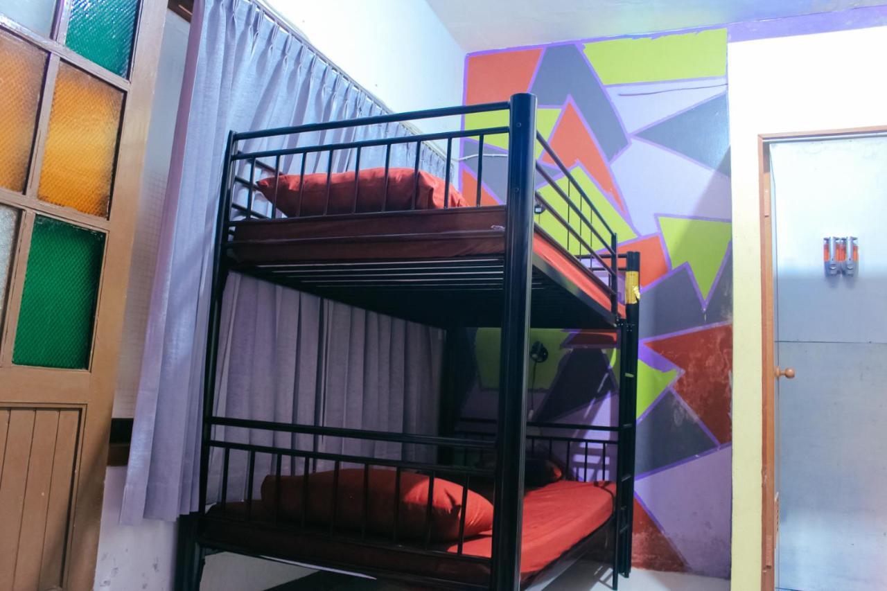 Simplycity Hostel Syariah Bandung Kültér fotó