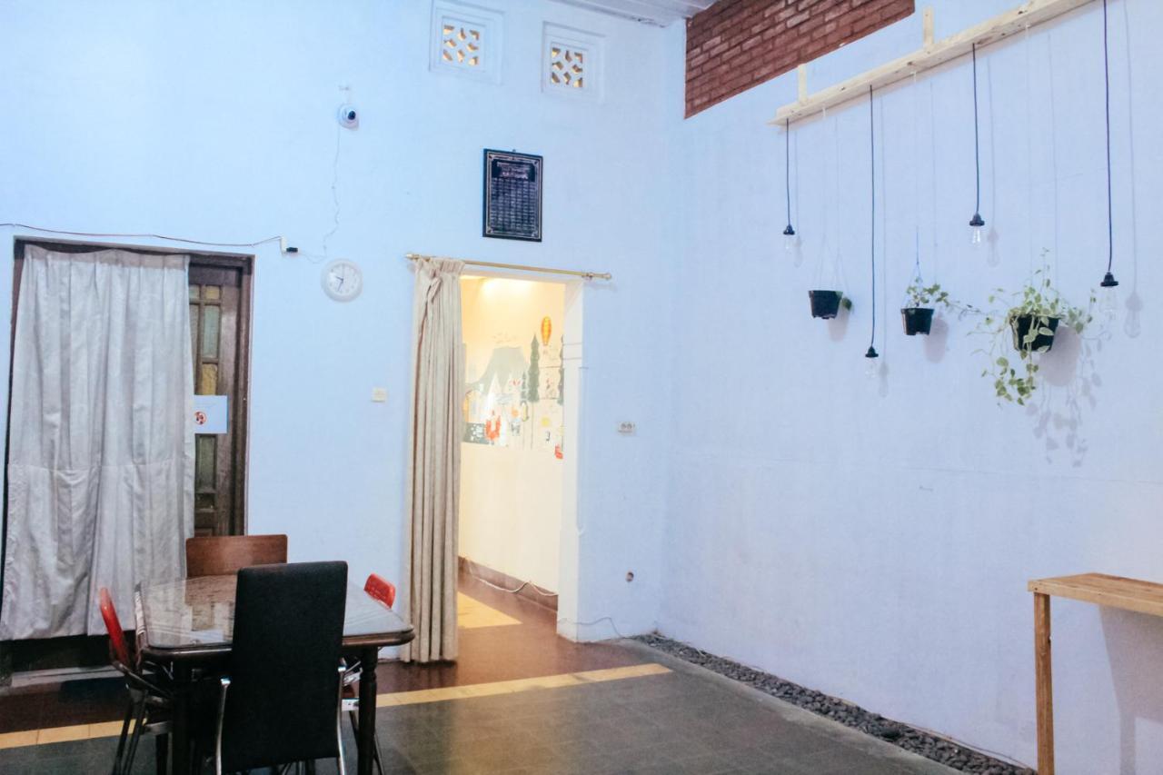 Simplycity Hostel Syariah Bandung Kültér fotó